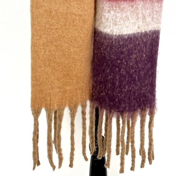 NWT Charlie Paige Winter Scarf Wrap Bold Stripes Color Block - Picture 6 of 7